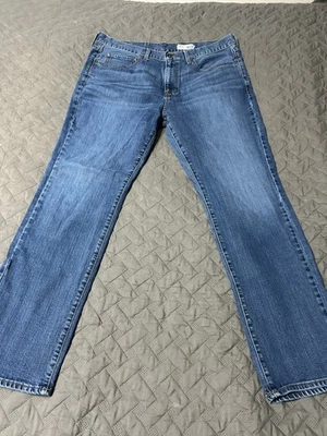 Daniel Cremieux Jeans Mens 38x32 Blue Denim Straight Leg Regular Fit Distressed - Image 1 of 4