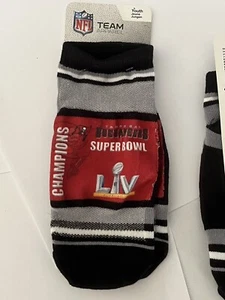 NFL TAMPA BAY BUCCANEERS 2021 SUPER BOWL LV CHAMPIONS YOUTH FOOTBALL SOCKS new - Picture 1 of 2