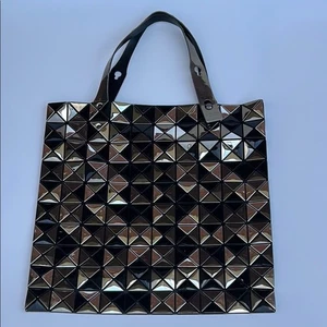 Issey Miyake Baobao Geometric Tote Bag $1200 Metallic Black Gray Shoulder Bag - Picture 1 of 16