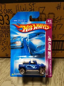 HOT WHEELS 2008 TEAM SURF'S UP HUMMER H3T CONCEPT ~ SURFBOARDS - Picture 1 of 6