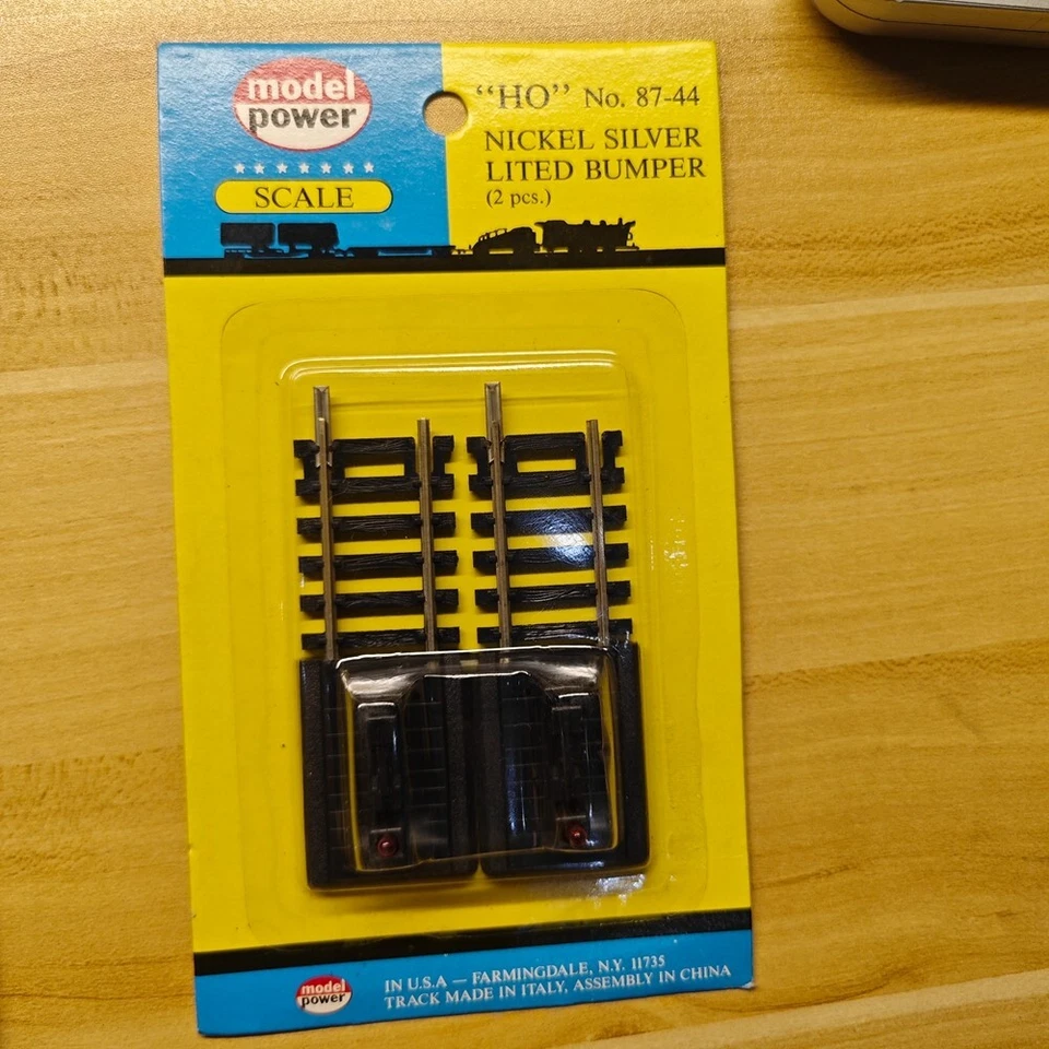 model power HO scale nickel silver lited bumper(2PCS) - Image 1 of 4