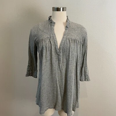 Clu Womens Medium Gray Ruffle Neck 3/4 Sleeve Top Shirt V Neck - Image 1 of 4