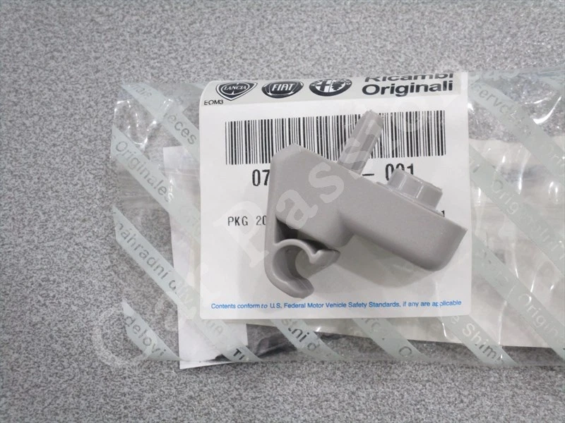 GANCIO SUPPORTO FISSAGGIO ALETTA PARASOLE FIAT PUNTO EVO 2009 2018 PANTINA Foto 1 de 1