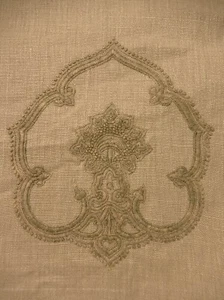 Travers "Granatapfel" - weizenbestickte Stoffreste. Schöne Stücke! - Bild 1 von 12