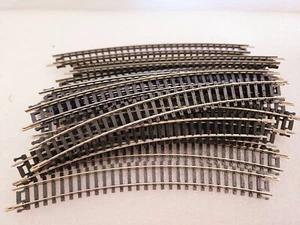 Atlas N Gauge 18 Pieces sections 11” radius track 2520 - Picture 1 of 2