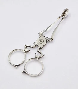 GEORGE II STERLING SILVER SCISSOR SUGAR NIPS / TONGS London c1750 - Picture 1 of 6