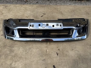 Isuzu D Max 12-14 Front Bumper Grill Genuine Oem. U1 - Picture 1 of 16