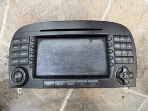A2208702289 OEM MERCEDES BENZ W220 W211 C215 R230 W219 HEAD UNIT RADIO FAST SH - Picture 1 of 4