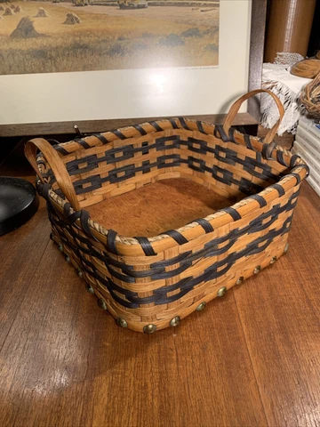 Vintage Hand Woven Splint Basket, Signed~Wood Base~Rustic Country~Signed~EUC Cover