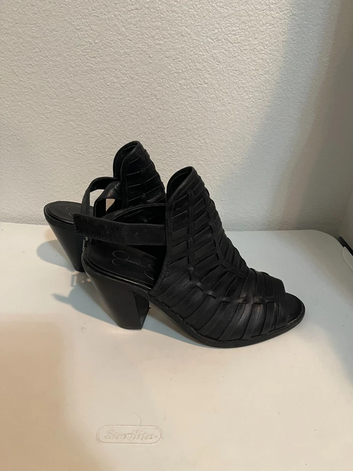 Jessica Simpson Celinna Tejido Peep Toe Slingback Negro Talla 8/38 Usado en Excelente Condición Foto 1 de 4