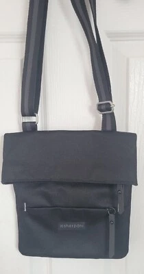 Bolsa tiracolo SHERPANI PICA preta - Imagem 1 de 4