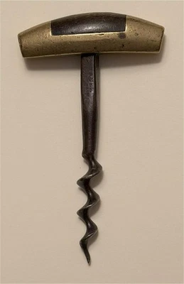 Sacacorchos francés pequeño de latón y madera-T sin marca Foto 1 de 2