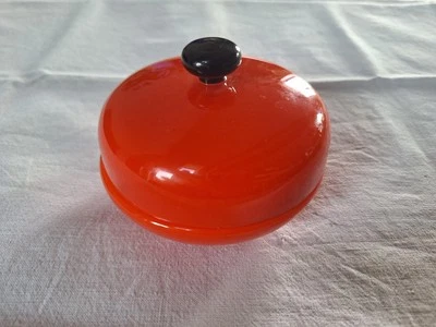 BONBONNIÈRE OPALINE ROUGE, PRISE NOIRE - Photo 1/4