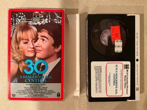 30 is a Dangerous Age, Cynthia (BETA, 1984, RCA Sideload) Dudley Moore - Bild 1 von 4