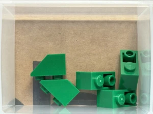 LEGO Parts - Green Slope, Inverted 45 2 x 1 - No 3665 - QTY 5 - Picture 1 of 1