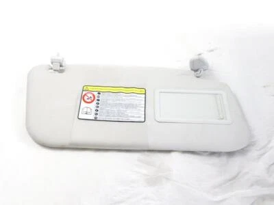 735595122 Right Side Sun Visor Passenger Fiat 500L 1.6 D 88KW 6M 5P (201 - Imagem 1 de 4