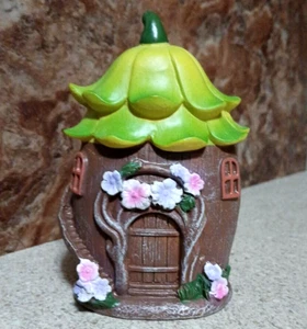 Fairy Garden House Green Roof Figure 5"H - Picture 1 of 5