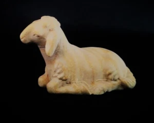 Pema Krippenfigur Schaf liegend aus Massivholz geschnitzt f. 12cm Krippe natur - Bild 1 von 2