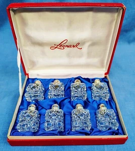 Vintage LEONARD Boxed Set of 8 Crystal Salt & Pepper Shakers,Silver Plated Tops - Picture 1 of 2
