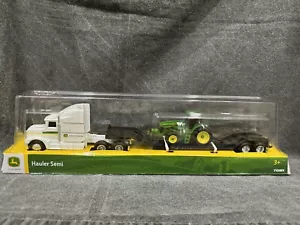New 2023 John Deere Hauler White Semi and Tractor 1:64 #37382 - Picture 1 of 4