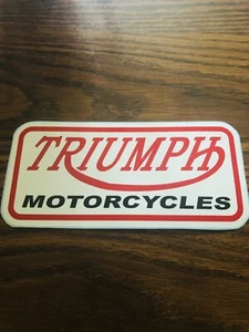 1-Vintage Remake Triumph Motorcycles Sticker (New Vinyl). 3.1/2”X 7.1/2” - Foto 1 di 1