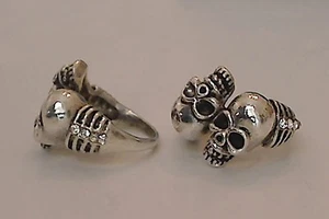 Unique Trending  Double Skull Punk Gothic Silver Plated Rhinestone Ring - Picture 1 of 1