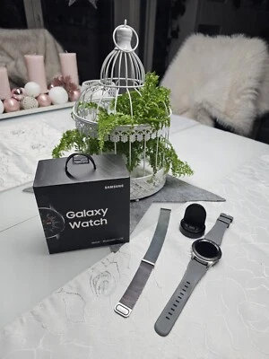 Galaxy Watch 46mm, +LTE m. Zubehör - Bild 1 von 4