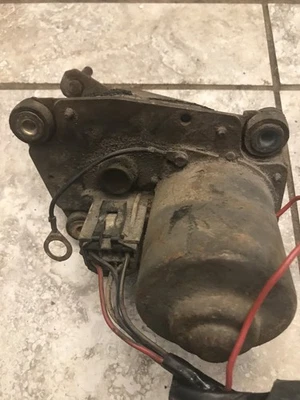 ORIGINAL  WIPER MOTOR FITS CHEVROLET C10 C20 C30 PICKUP SUBURBAN 1963-1972 40154 - Image 1 of 4
