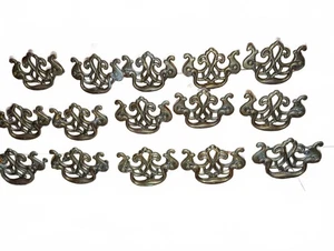 Vintage Decorative Brass furniture handles- Set of 15 - Picture 1 of 3