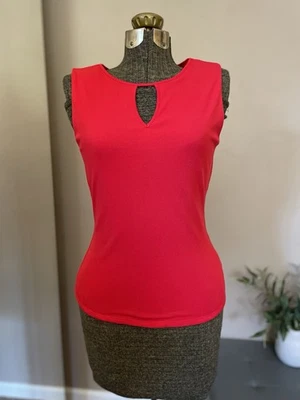 Vintage Y2K Classiques Entier Sleeveless Knit Silk Top Red Keyhole Tank Size M - Image 1 of 4