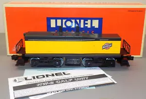 Lionel Trains Chicago & Northwestern Calf Unit Item #6-18928 Boxed NIB - Picture 1 of 4