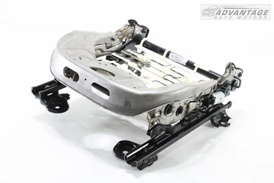 2017-2021 JEEP COMPASS FRONT LEFT DRIVER SIDE LOWER SEAT TRACK FRAME & MOTOR OEM - Image 1 of 4