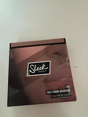 Sleek MakeUp Face Form Bronzer Fire (Medium) 9.4g - Image 1 of 4