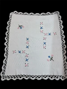 Handmade Dainty White Floral Crocheted and Embroidered Blanket /Throw VTG - Picture 1 of 5