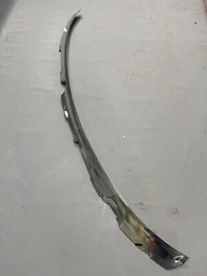 1968-1970 Chevy Caprice Impala Belair Biscayne Cowl Vent Windshield Molding Trim - Image 1 of 4