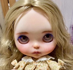 Custom Blythe Icy Doll Cheeks Puffed OOAK - Handcrafted - Unique - Art Doll - Picture 1 of 9