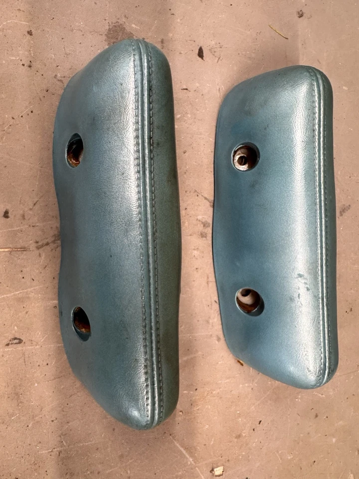 1967 - 1968 年福特银河有限公司臂架乡村乡绅水星掠夺者扶手 OE — 第 1/4 张图片