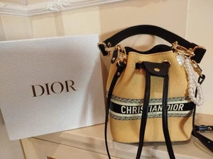 dior vip gift - Zdjęcie 1 z 7