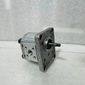 Casappa PLP10.1D0-81 Hydraulic Gear Pump - Picture 1 of 7