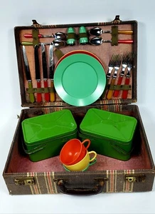 SET SCATOLA DA PICNIC VINTAGE CON MANICO IN BACHELITE POSATE UTENSILI - Foto 1 di 8