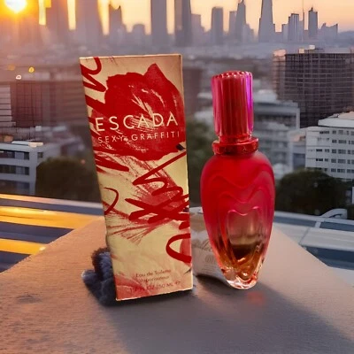 Escada Sexy Graffiti EDT Spray 1.7 FL.OZ.  Fromm 2002 Producción Foto 1 de 3
