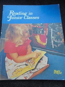 Reading in Junior Classes, NZ Department of Education - Very Good 1985 paperback - Picture 1 of 1