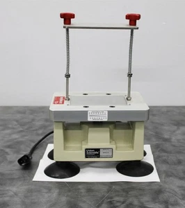 Agitador vertical de microplacas Union Scientific 9917 Vibroturbulador - Imagen 1 de 6