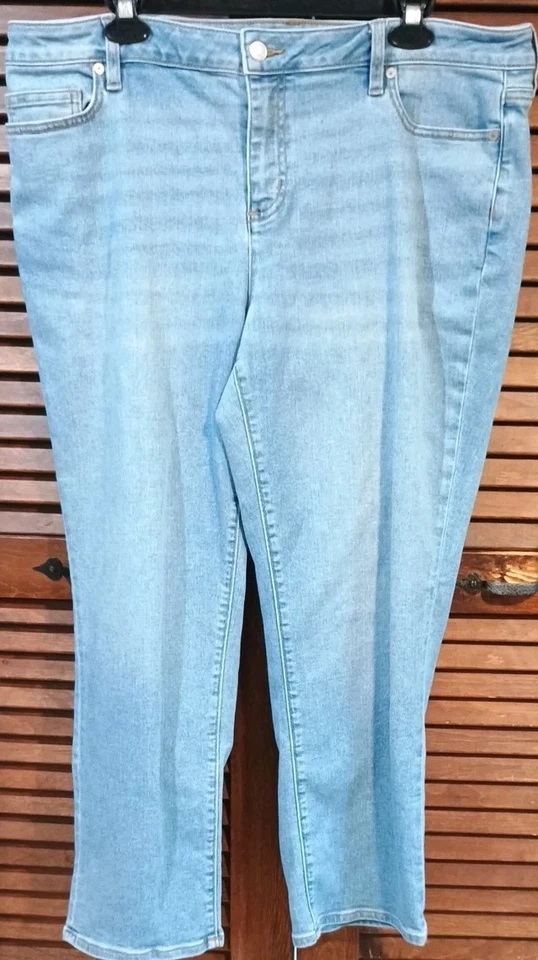 Pantalones de mezclilla Lands End para mujer 18 W tiro alto rectos elásticos mezcla de algodón  Foto 1 de 4