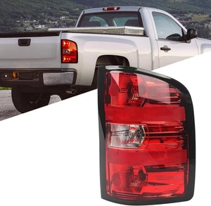 Conjunto de luz trasera derecha para Chevy (lado del pasajero), moldura negra - Imagen 1 de 5