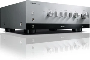 Yamaha R-N800A Network Receiver Stereo Amplifier Silver BRAND NEW IN SEALED BOX - Picture 1 of 5