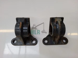 DAF LF 45 2010 Front Anti Roll Bar Axle Mounts . - Picture 1 of 5