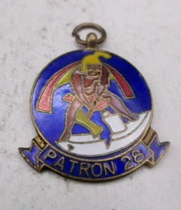 Dije emblema guerrero hawaiano patrón del escuadrón de patrulla de la Marina de los Estados Unidos veintiocho VP-28 - Imagen 1 de 3