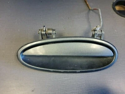 Manija de puerta exterior trasera izquierda conductor Chevrolet Malibu Classic 2001-2005 OEM Foto 1 de 2