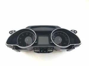 2013 ----- Audi A5 ----- Cuadro de instrumentos velocímetro -- 8T0920983L - Imagen 1 de 4